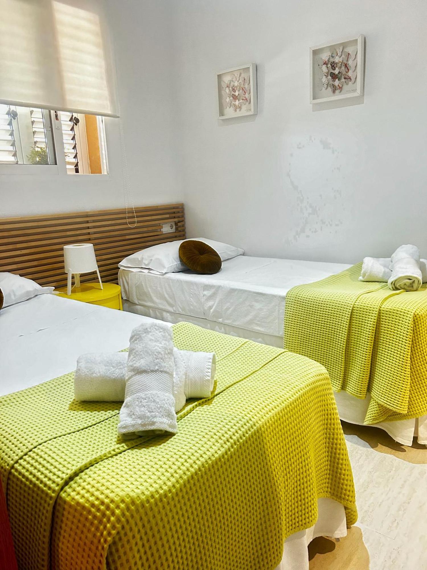 Apartamento Palm Beach Denia Ngoại thất bức ảnh