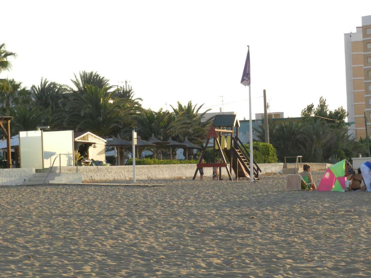 Apartamento Palm Beach Denia Ngoại thất bức ảnh